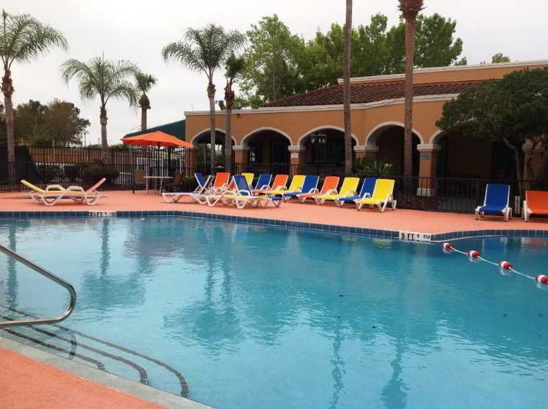 Ramada By Wyndham Kissimmee Downtown Hotel Exteriér fotografie